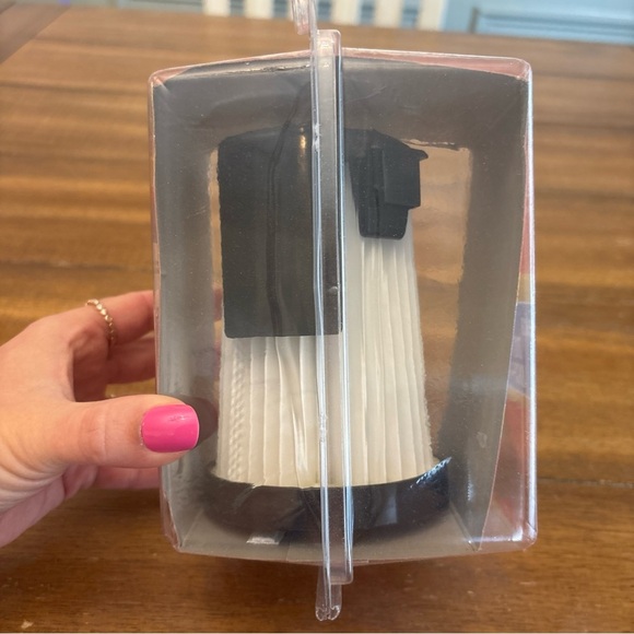 Eureka 3M Filtrete DCF-10 DCF-14 Vacuum Cleaner HEPA Filters - Picture 2 of 4